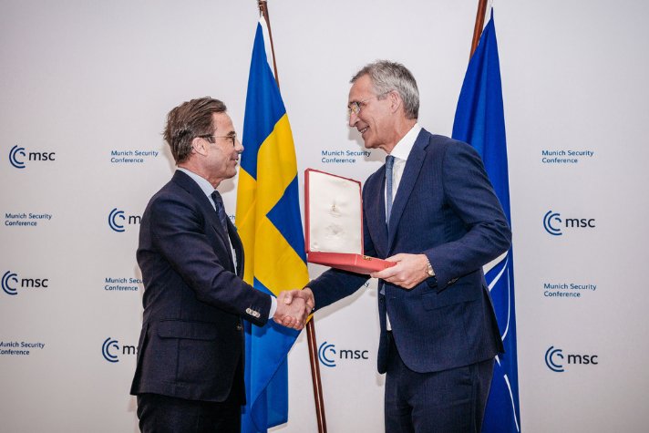 Prime Minister Ulf Kristersson presented the Royal Order of the Polar Star to former NATO Secretary General Jens Stoltenberg