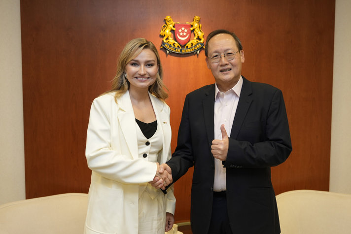 Minister for Energy, Business and Industry Ebba Busch and Singapore’s Minister of Energy Tan See Leng.