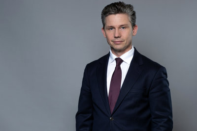 Pål Jonson, Minister for Defence