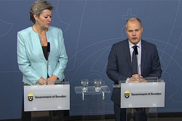 Photo of Minister for Employment Ylva Johansson and Minister for Justice and Migration Morgan Johansson. 