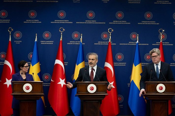 Swedish Minister for Foreign Affairs Maria Malmer Stenergard, Turkish Minister of Foreign Affairs Hakan Fidan and Swedish Minister for Justice Gunnar Strömmer take part in a joint press conference on 21 January.