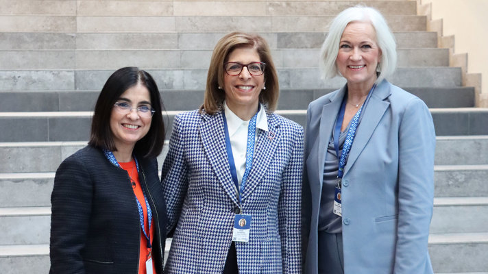 The Spanish Minister of Health Ms Carolina Darias San Sebastián, The European Commissioner for Health and Food Safety, Ms Stella Kyriakides, and Swedish Minister for Health Care Ms Acko Ankarberg Johansson.