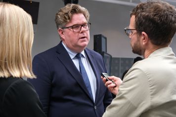 Minister of Justice Gunnar Strömmer interviewed by journalists. 