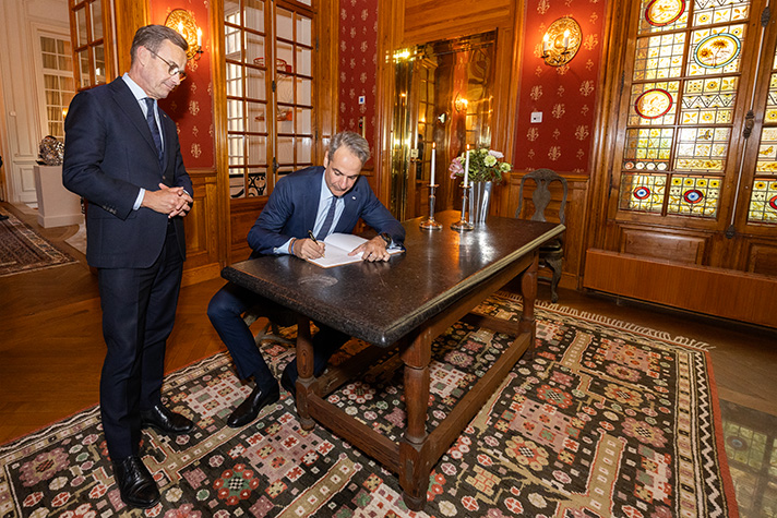 During the meeting the leaders discussed how to further strengthen bilateral cooperation between the countries. 